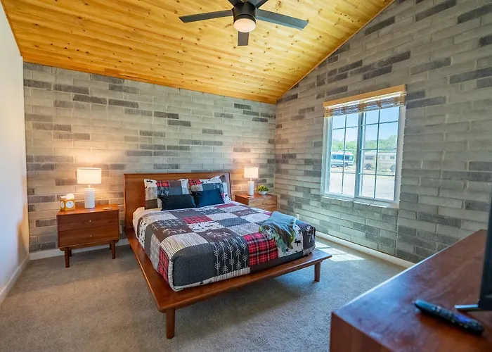 Heartstone Retreat *