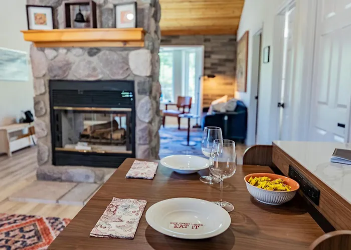 Heartstone Retreat * Rimrock